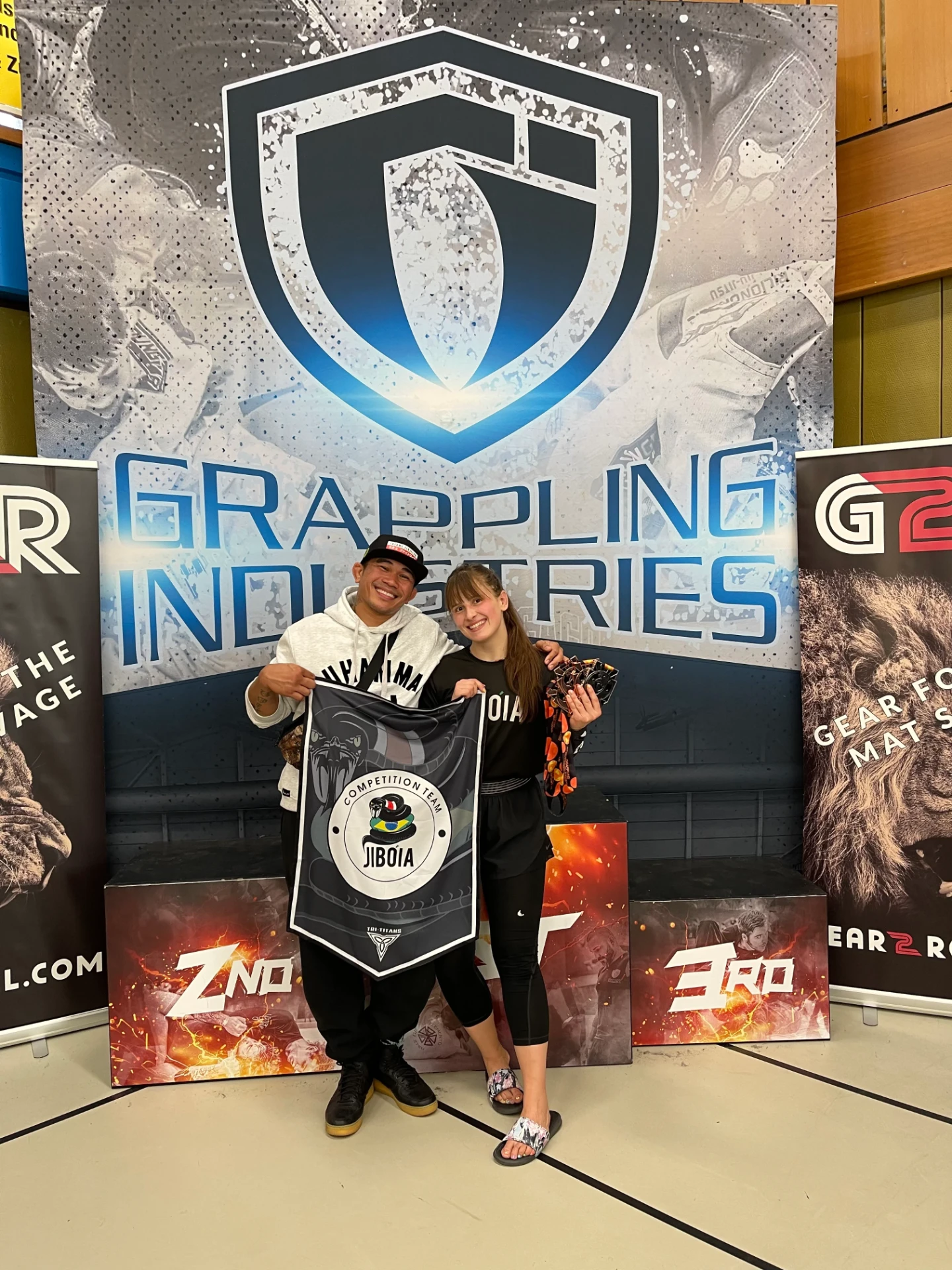 Jun und Kim bei Grappling Industries